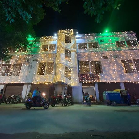 Hotel & Lodge Pankajini Bolpur Esterno foto