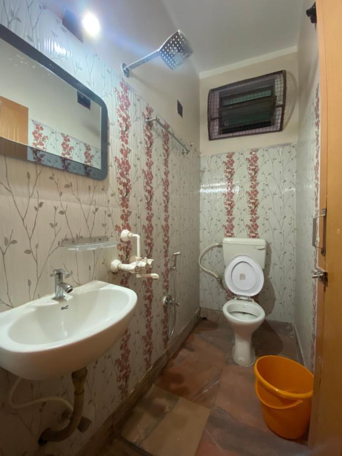 Hotel & Lodge Pankajini Bolpur Esterno foto