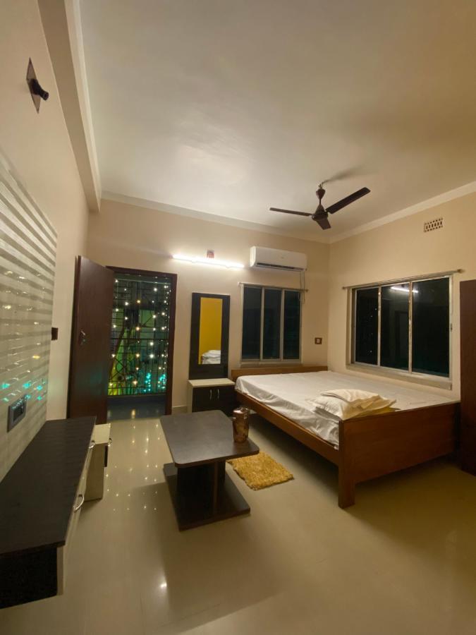 Hotel & Lodge Pankajini Bolpur Esterno foto